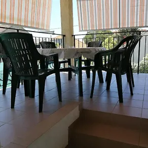 https://apartments-ljubica-biograd-na-moru.hotelinzadar.com